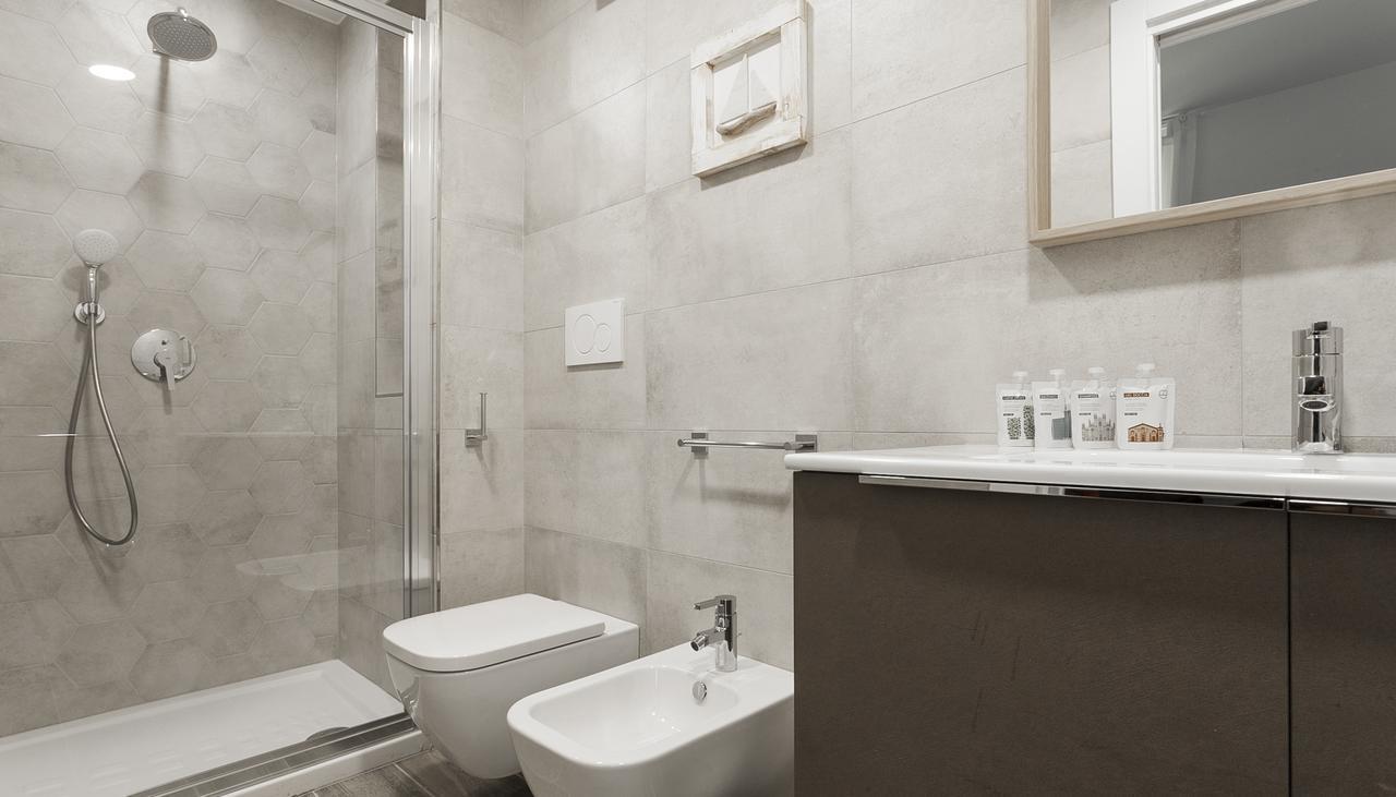 Italianway-Cadorna 10 Apartment Milano Dış mekan fotoğraf